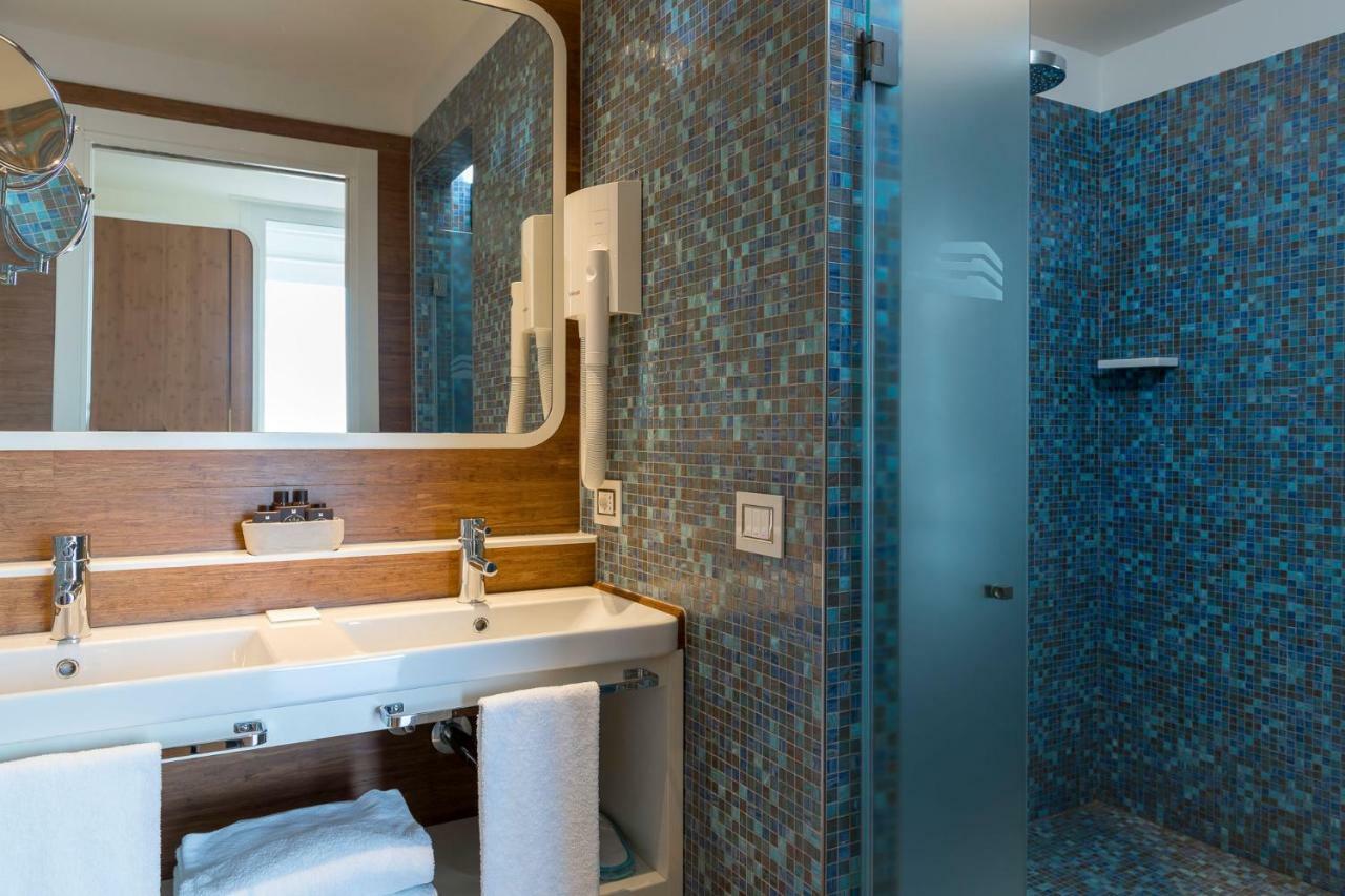 Hotel T-suite 4*
