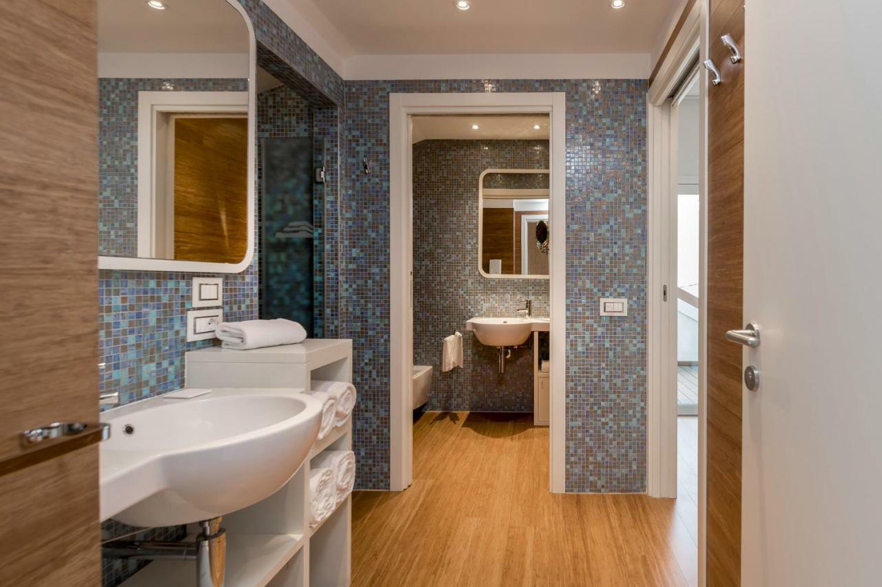 T-suite 4* Riccione
